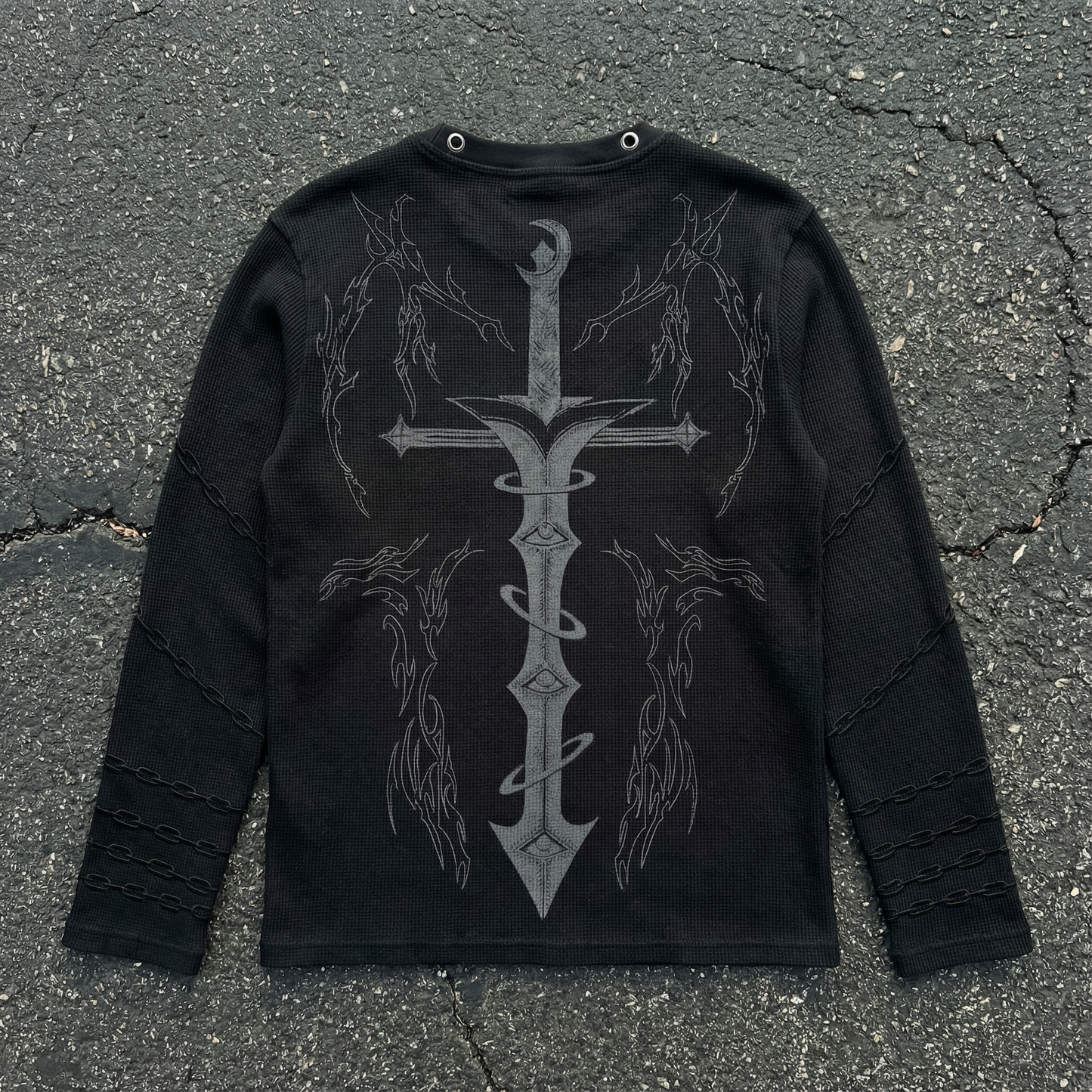 Ambassador in Chains - Embroidered thermal